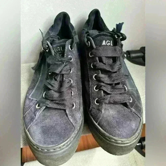 AGL Blue Suede Night Nero Light Weight Low Top Sneakers EU SIZE 36 - Picture 3 of 8